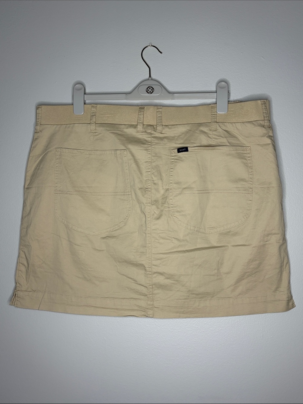 Lee Ultra Soft Waistband Beige Skirt Skort with Patch Pockets Size 22M